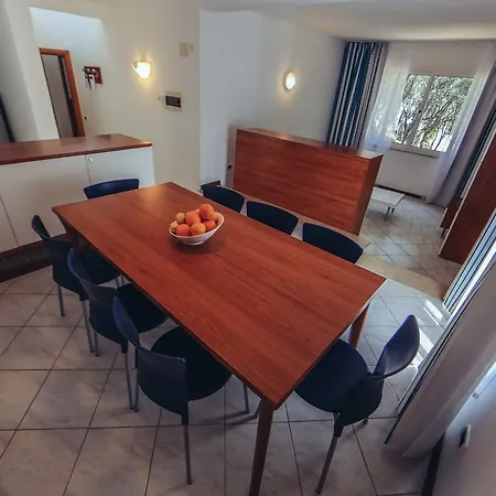 Verudela 3*